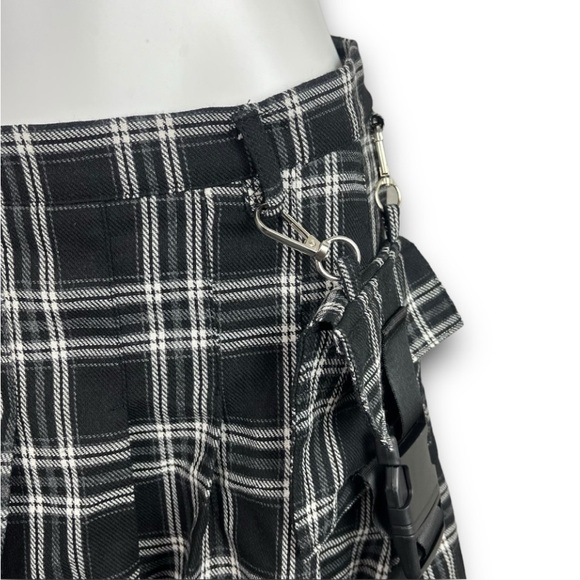 ❤️ SHEIN Plaid Flap Pocket Pleated Mini Skirt Preppy Dark Academia Y2k Punk Goth - Picture 4 of 10